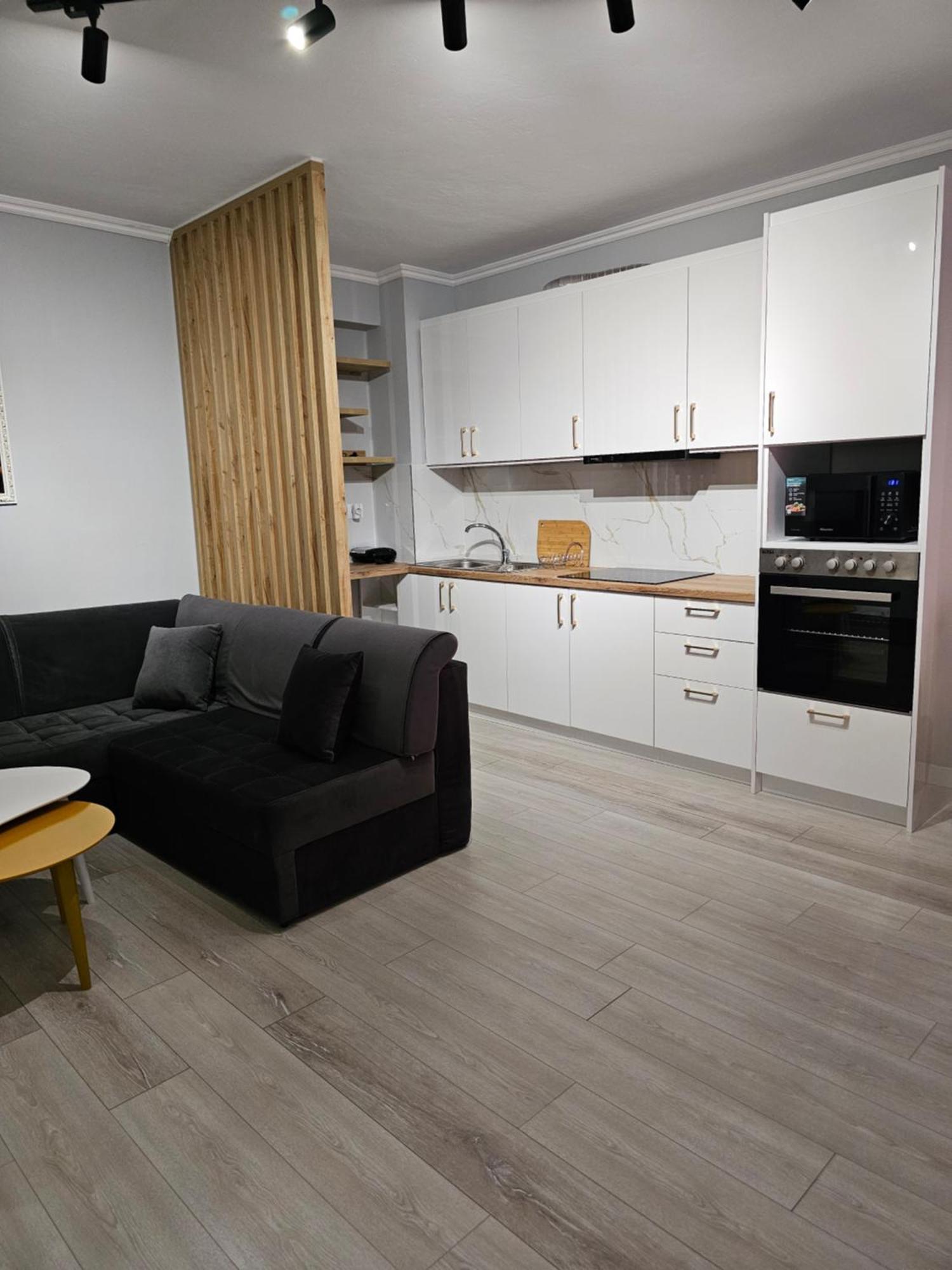 Stephan Apartments Sarande Bagian luar foto
